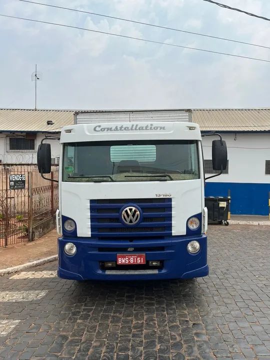 Caminhão Volkswagen Constellation 13-180 - Foto 2