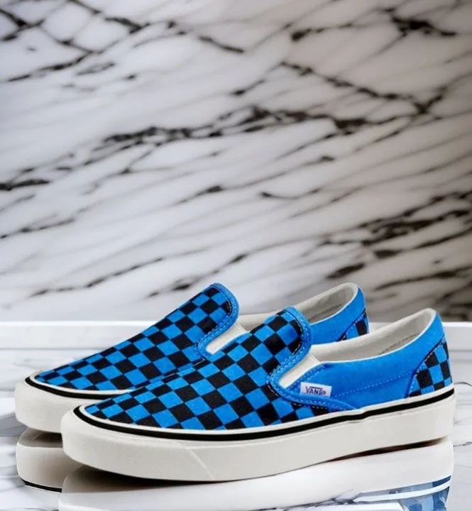 Slip On Vans 42