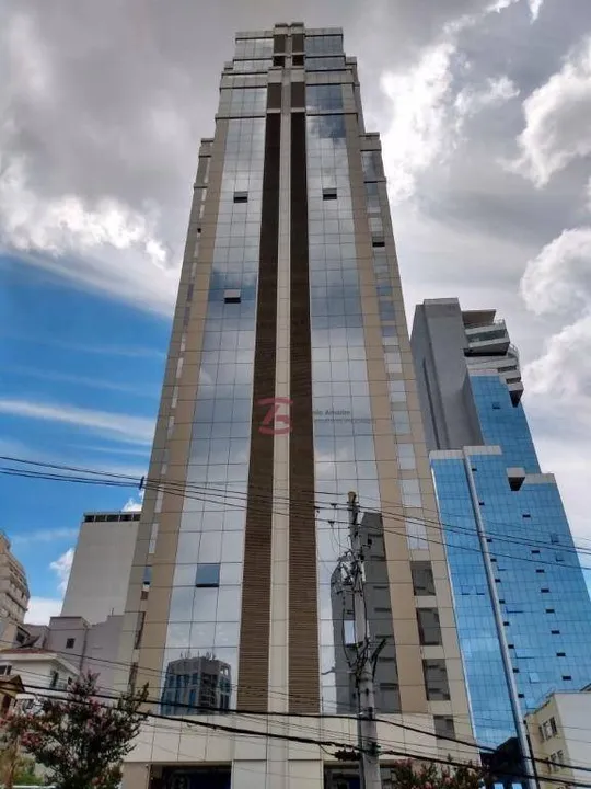 Salas Comerciais no Brazília Corporate, 60m² cada, com varanda, 2wcs, 2 vagas. Santana.