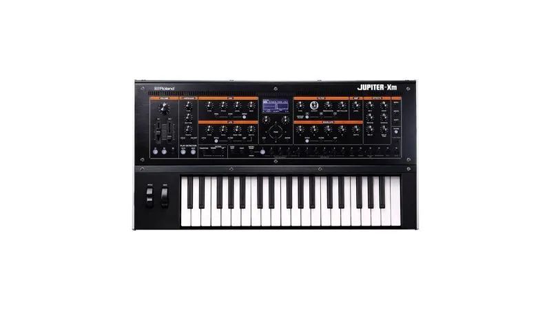 Roland Jupiter-Xm sintetizador analógico (Novo) - Foto 3