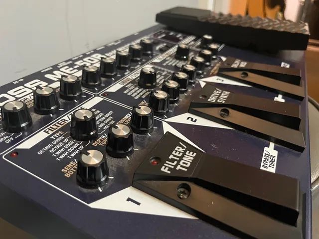 Pedaleira para Baixo BOSS ME-50B Multiple Effects - Foto 4