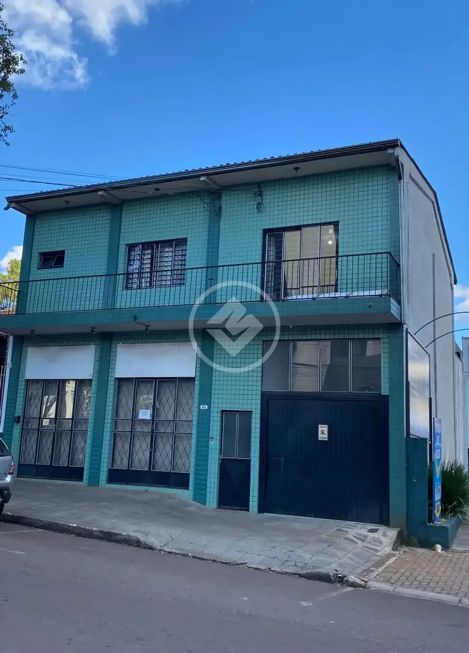 Sobrado regiao central codigo: 130415