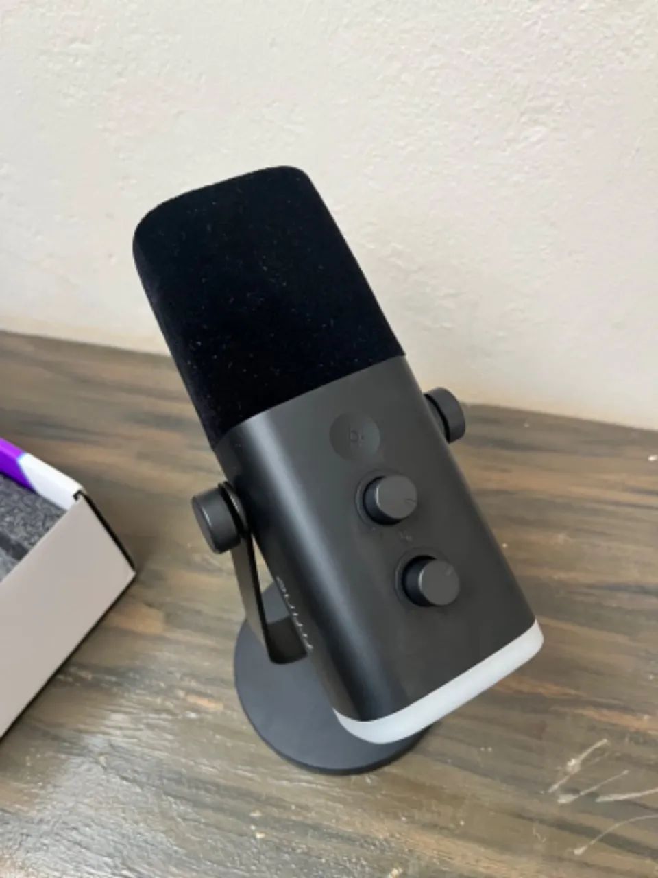 FIFINE Microfone dinâmico USB/XLR com RGB AM8 - Foto 2