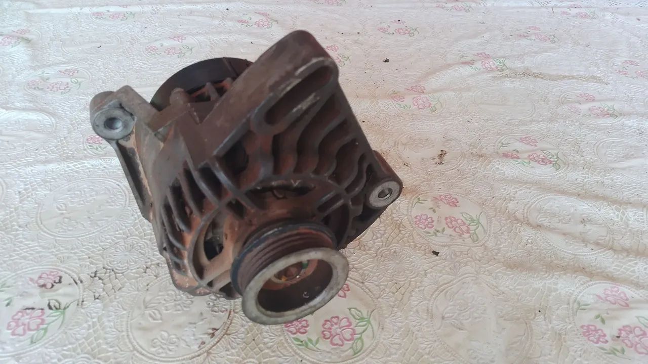 Alternador do fiat uno