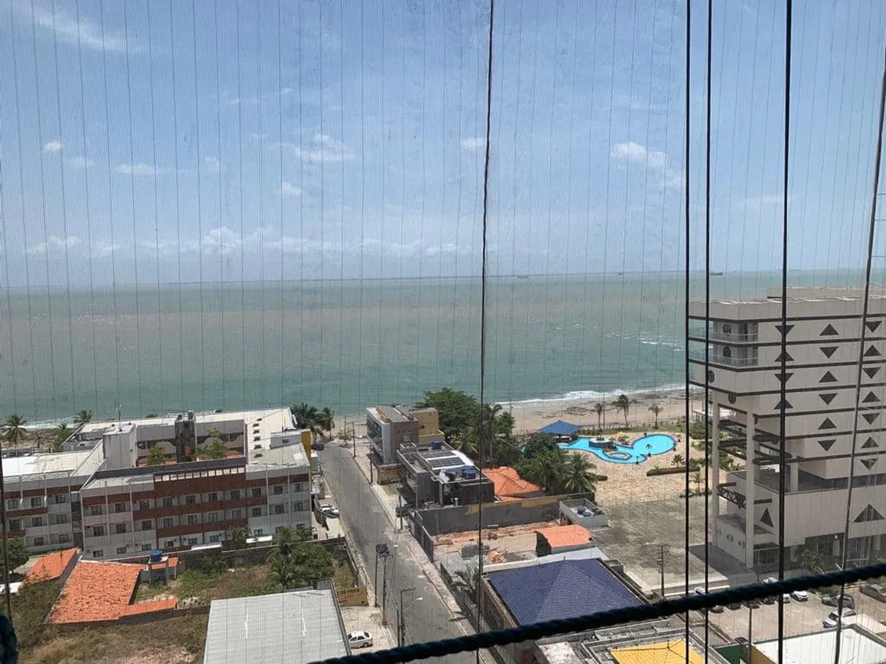 Lindo Apartamento na Av dos holandeses Na PONTA D AREIA, VISTA MAR, FINO ACABAMENTOS, D AL