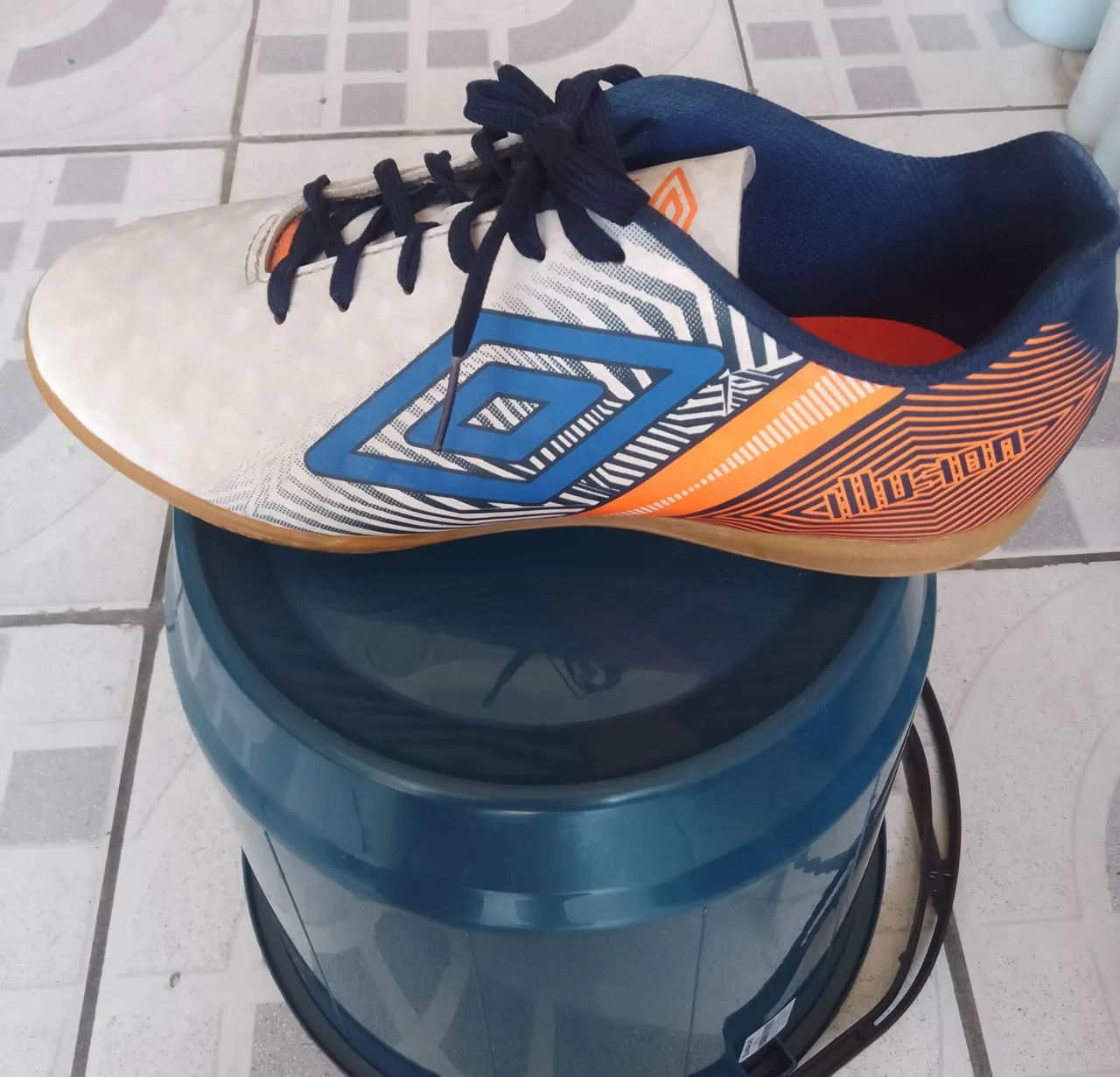 Chuteiras futsal puma e umbro originais  - Foto 3
