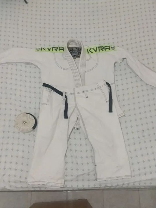 Kimono de Jiu-Jitsu Kvra - Branco Seminovo