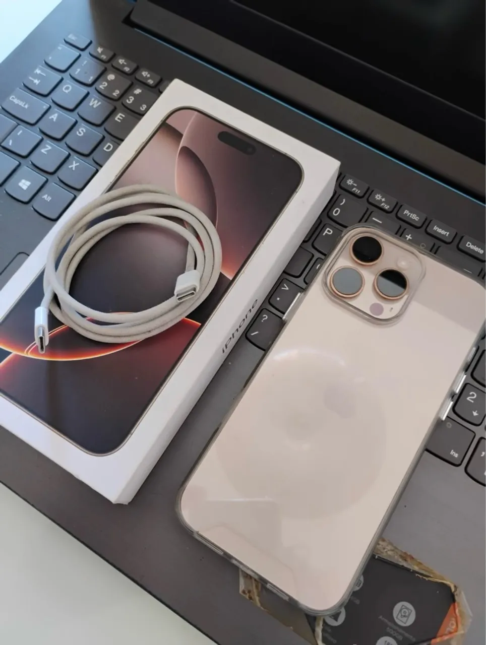 iPhone 16 Pro Max - 256g - Desert - Garantia Apple!