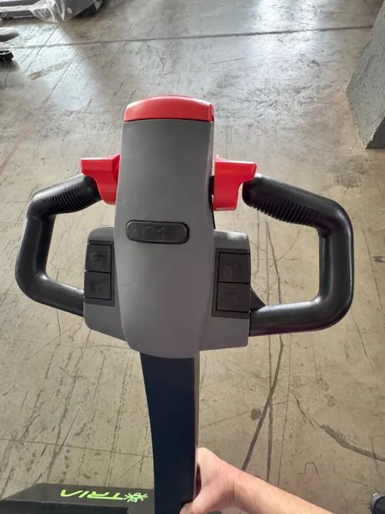 EMPILHADEIRA PATOLADA - Foto 6