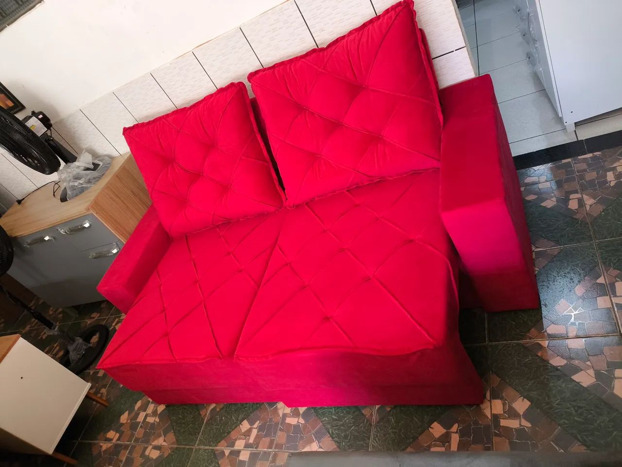 Sofá retrátil e reclinável novo  - Foto 2