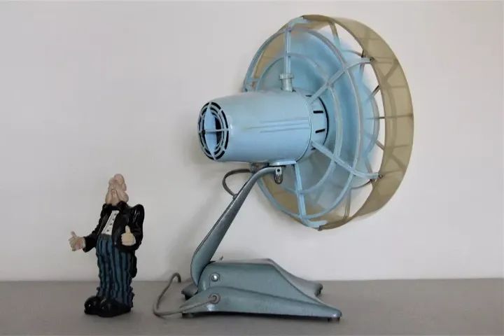 Ventilador Arno Azul Ceu com Grade Transparente ( 35cm ) 60w - Anos 80 - Foto 6