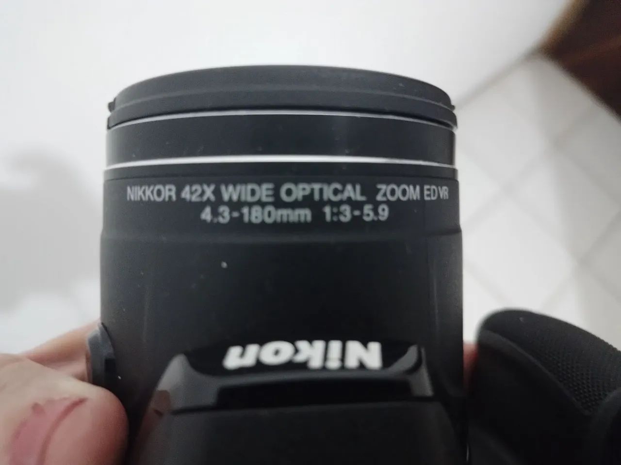 Câmera Nikon Coolpix L840 42x Zoom