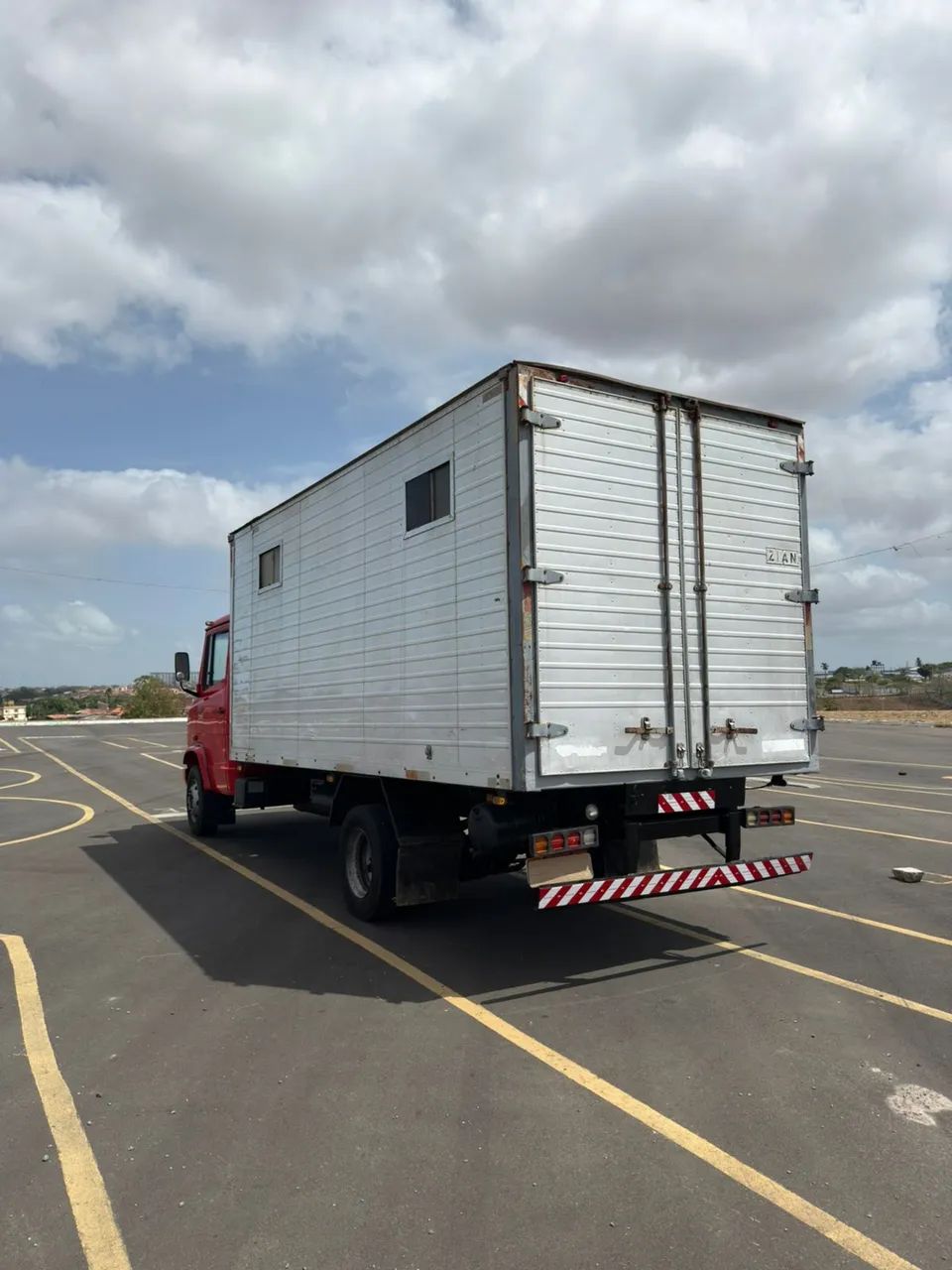 Mercedes bens 710 plus  - Foto 13