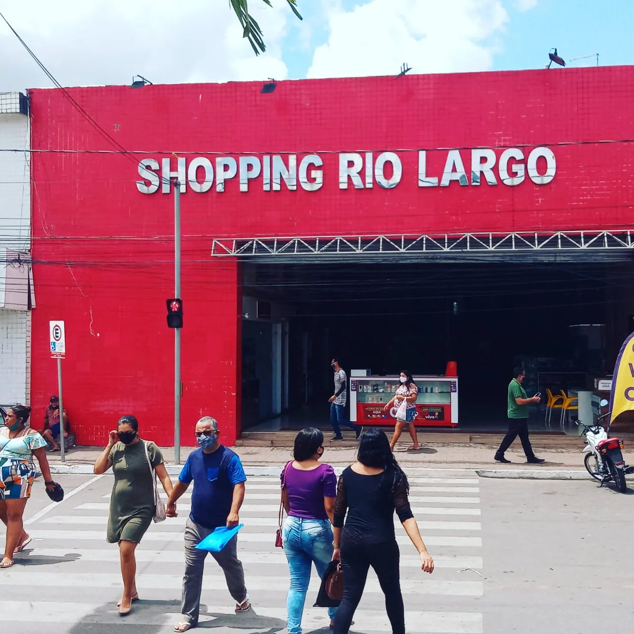 Shopping para aluguel tem 20 metros quadrados em Centro - Rio Largo - AL