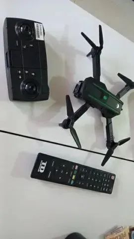 Mini Drone E88 Pro brinquedo *Barato com câmera!64167743240451123