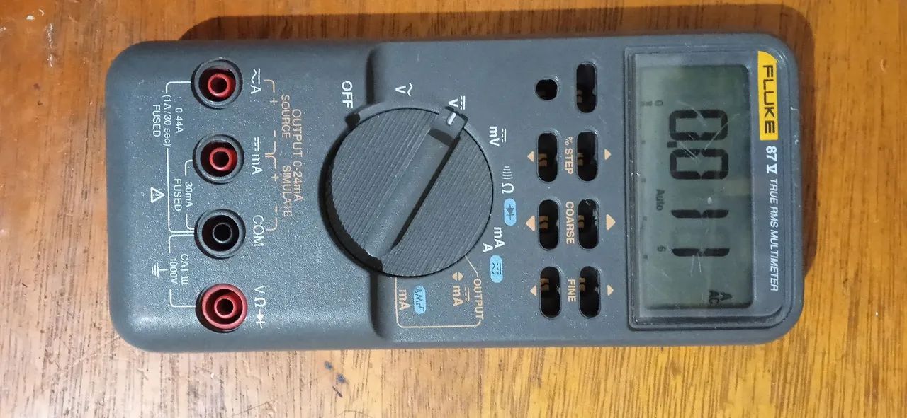 Multímetro Fluke para conserto 64317620327937123