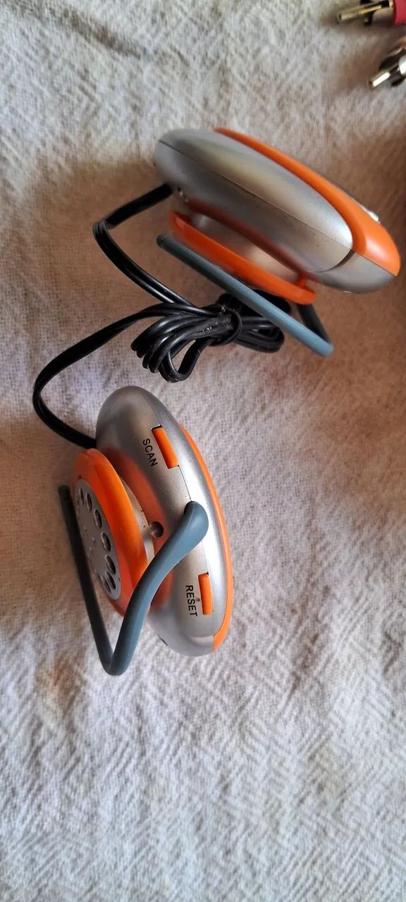 Fone de ouvido sem fio com base - Foto 3