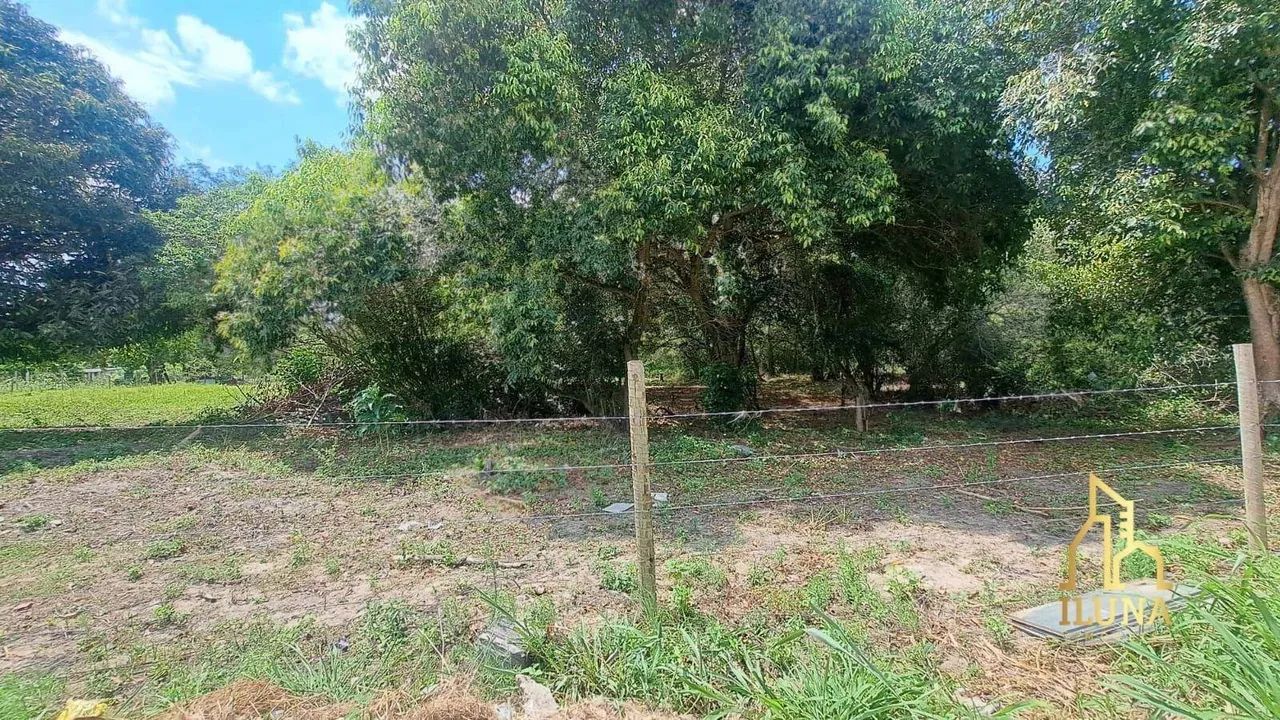 Terreno à venda, 4000 m² por R$ 120.000,00 - Paracatu (morro Grande) - Araruama/RJ