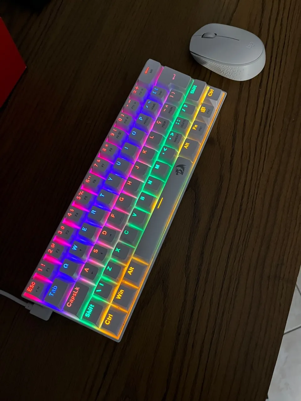 Kit Teclado Mecânico + Mouse sem fio