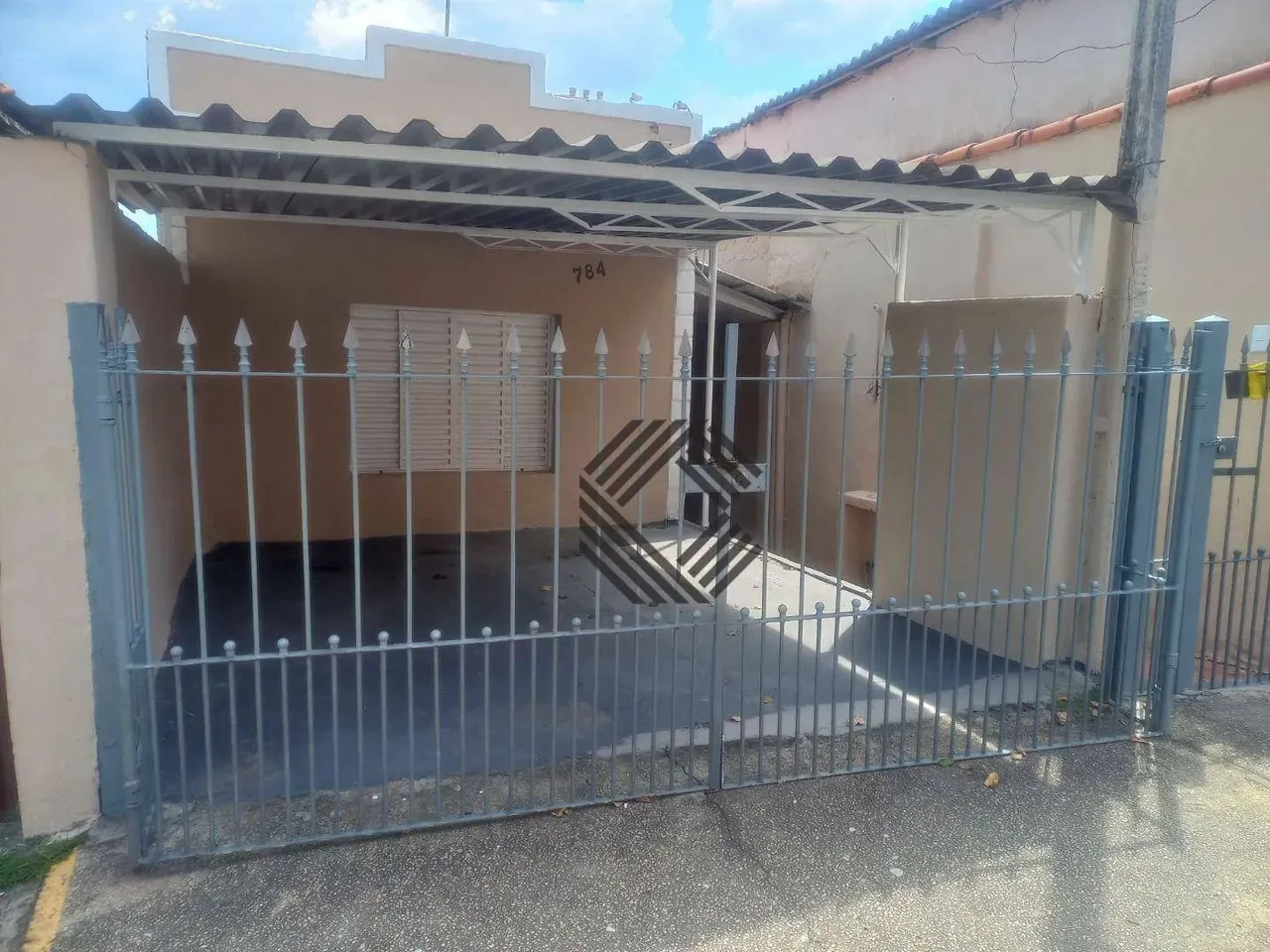 Casa com 2 quartos, edícula à venda, 132 m² por R$ 230.000 - Vila Hortência - Sorocaba/SP