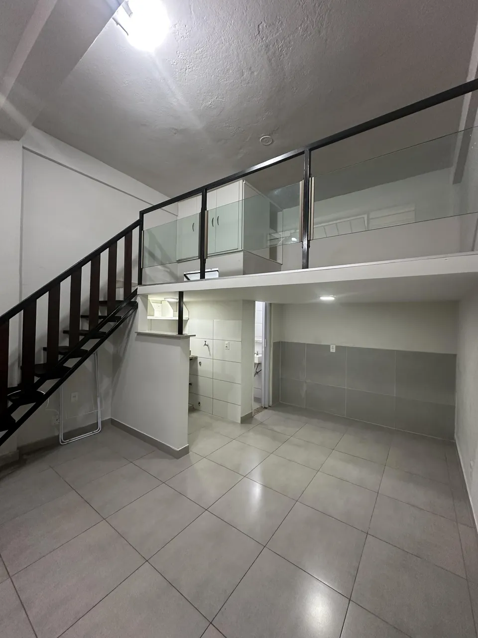 Imóvel para aluguel possui 35 metros quadrados com 1 quarto em Havaí - Belo Horizonte - MG