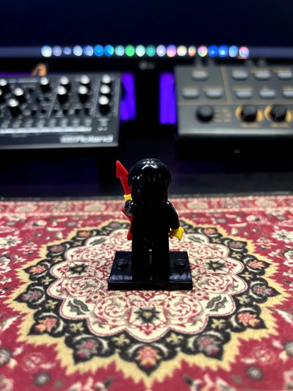 LEGO Minifigures 12 -  Rock Star  - Foto 3