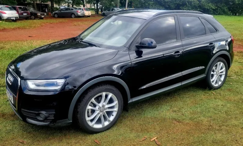 AUDI Q3 2.0 TFSI QUATTRO - É o modelo Top de Linha