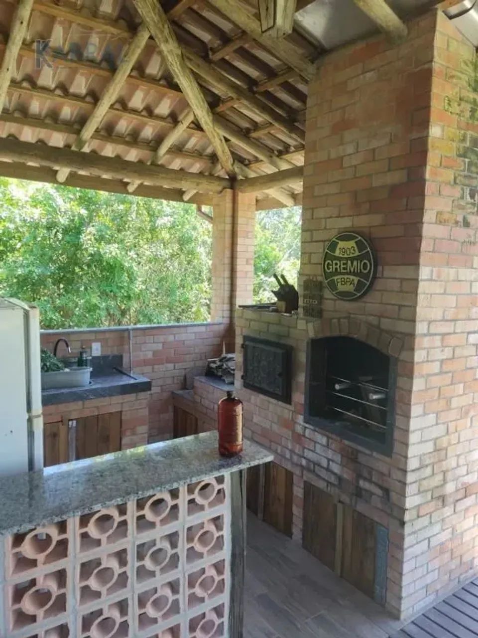Sítio com 2.300 m2 em Sambaqui - Foto 2