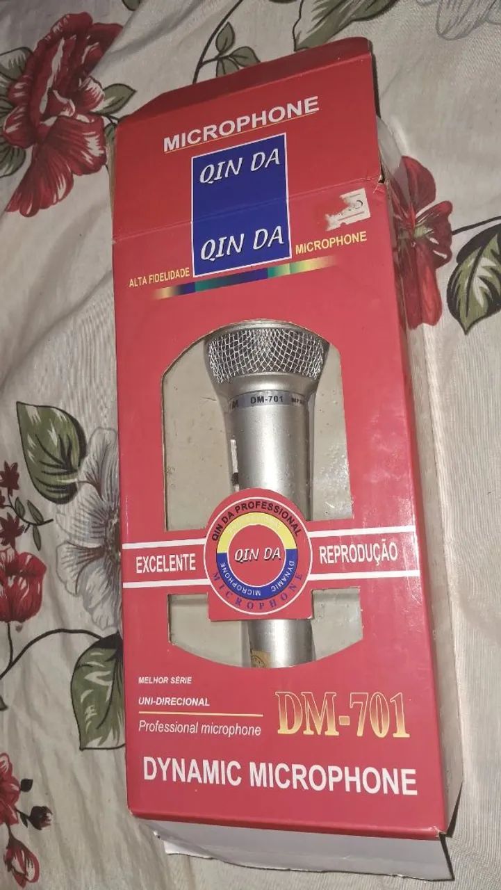Microfone Dinâmico Qin Da DM-701 - Novo