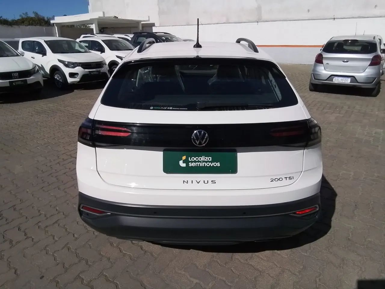 Volkswagen Nivus 2024 1.0 200 tsi total flex comfortline automático - Foto 5