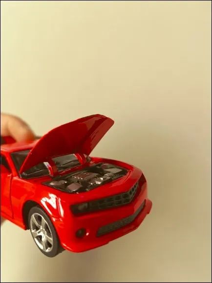 Carro Colecionável Miniatura Chevrolet Camaro Azul Metálico / Vermelho  (Novo)  Adicione u