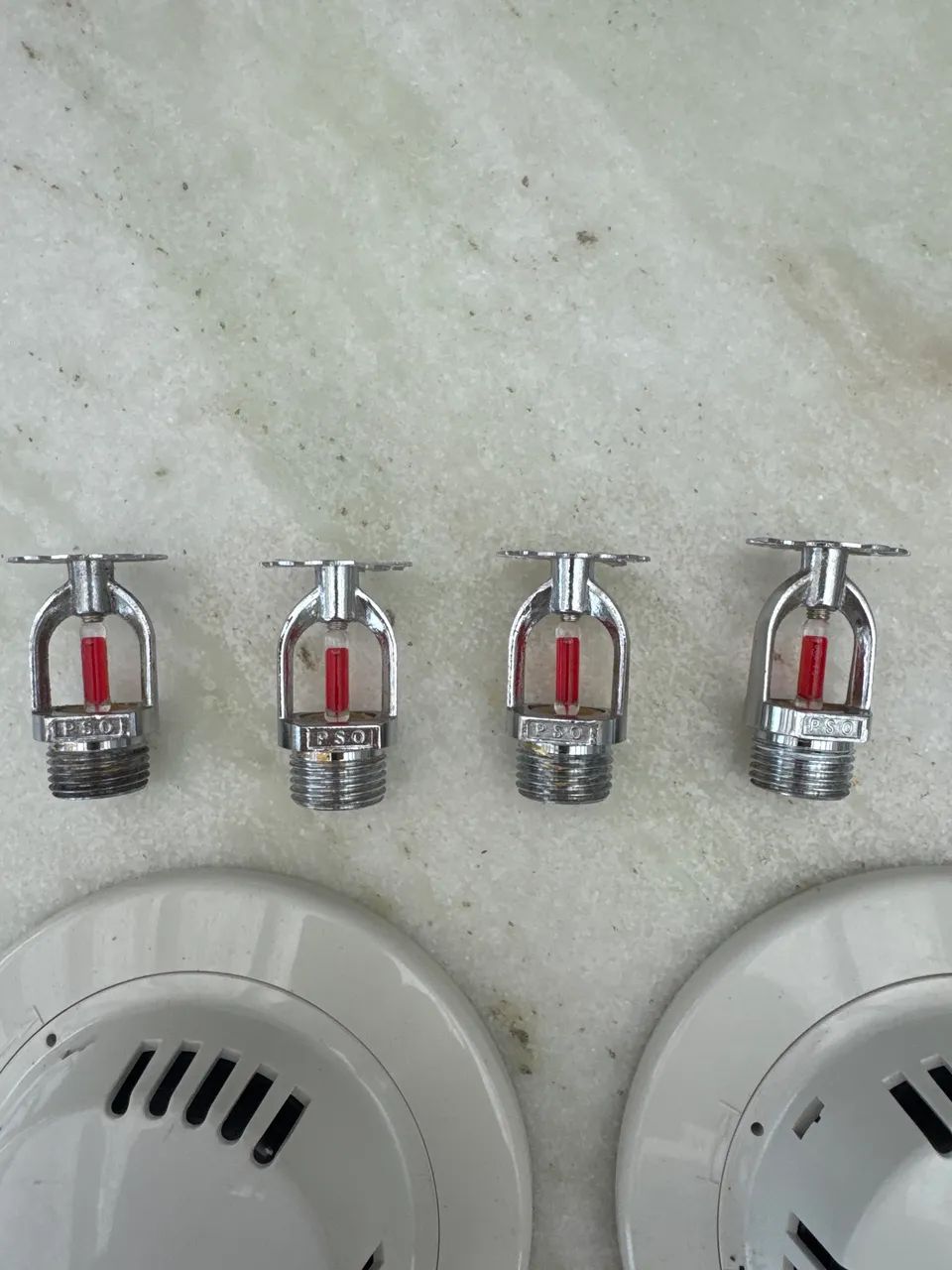 Kit 5 detectores de fumaça Bosch D7050-B6 + 4 splinkers de incêndio  - Foto 2