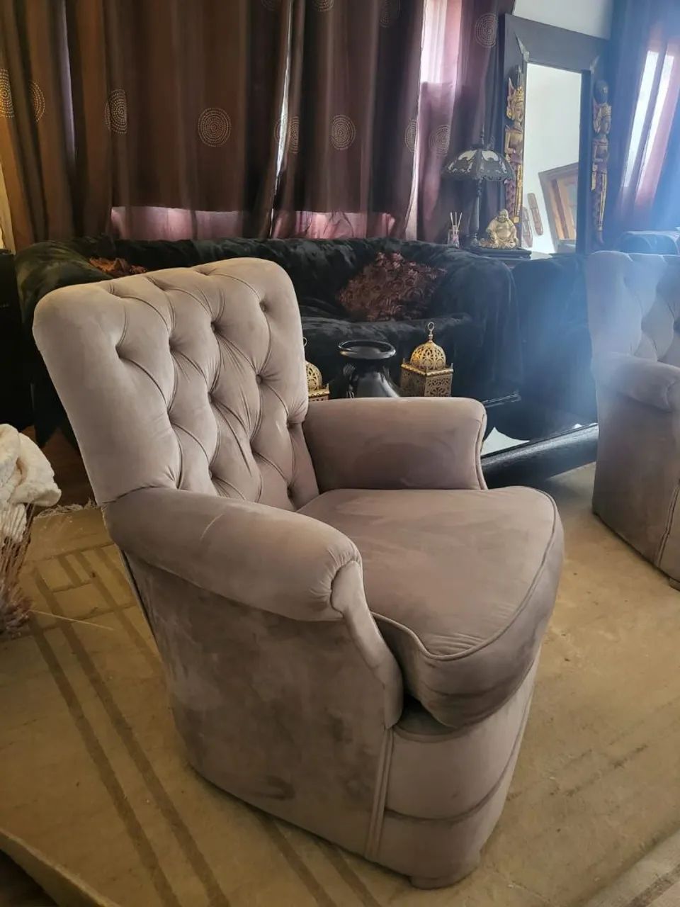 Par de Poltronas vintage em Veludo Cinza. - Foto 3