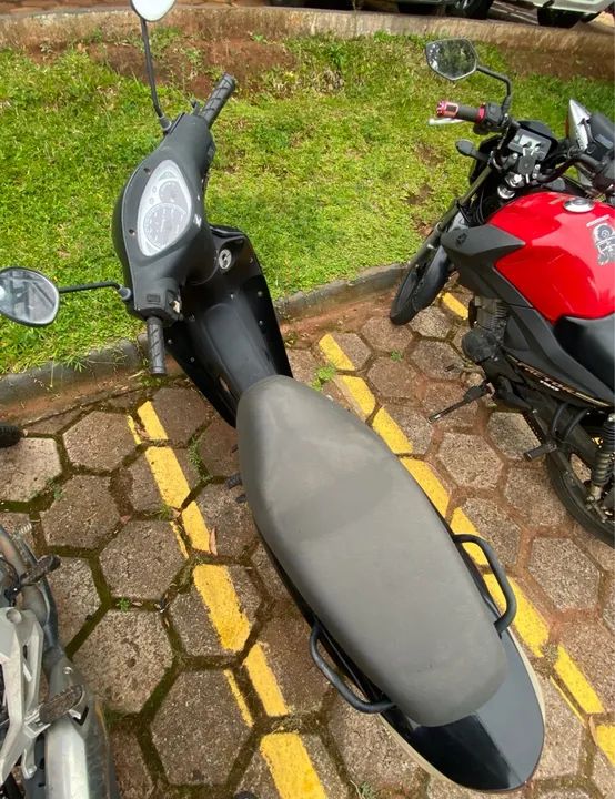 Moto Honda Biz 125 - Preta - Foto 2