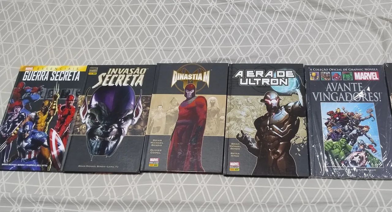 Vingadores - Bendis - Marvel Deluxe - 24 Edições - Panini - Coleção completa - Foto 6
