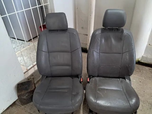 Bancos originais do Corolla 2003 a 2007