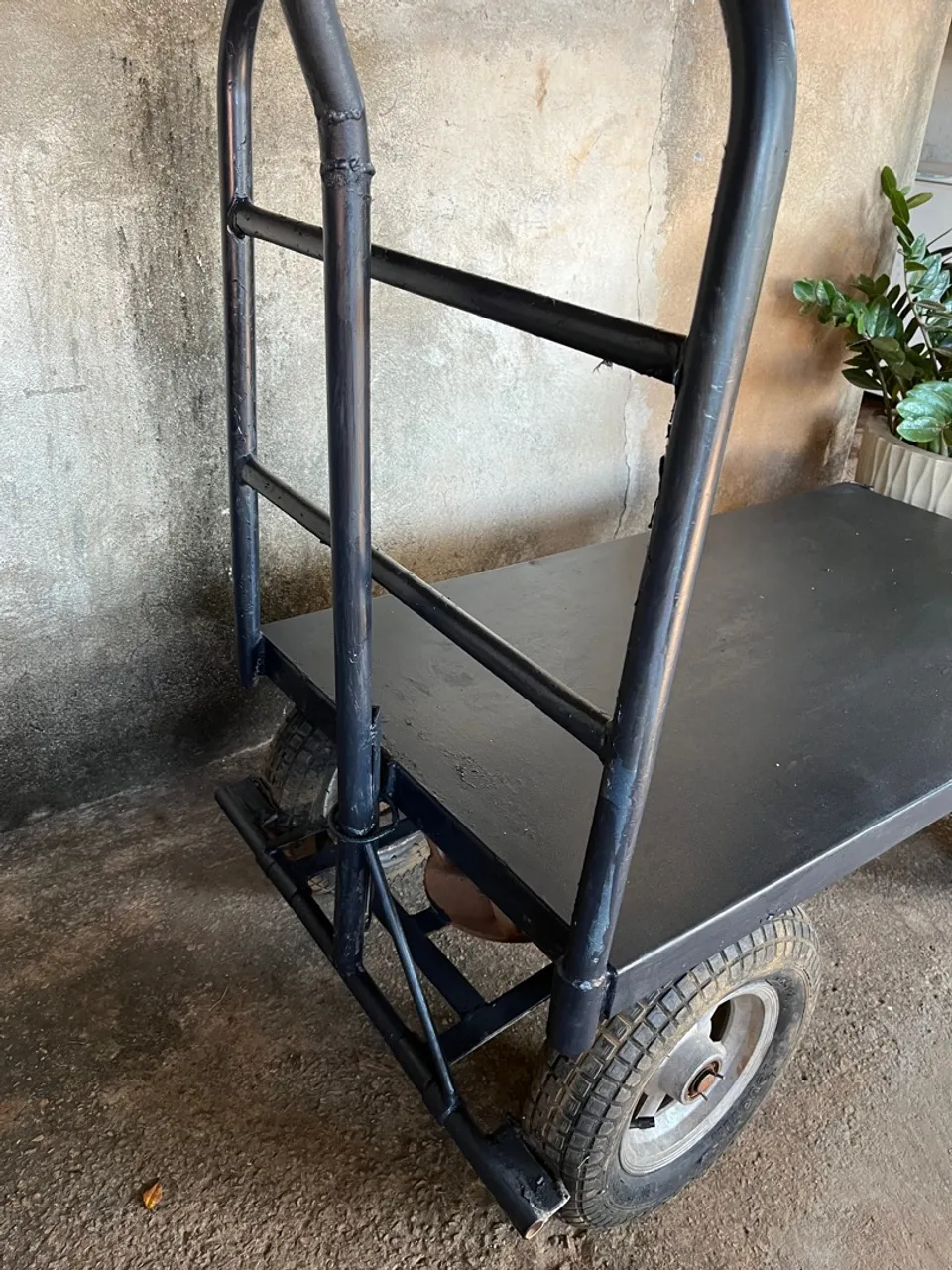 Carrinho Plataforma Reforçado - Ideal para Transportar Cargas