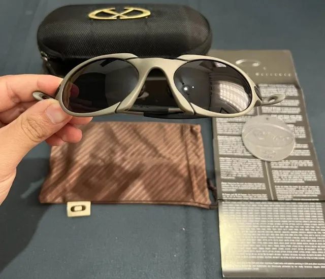Óculos de Sol Oakley Romeo 1 X Metal Black - Acessórios - Vila São