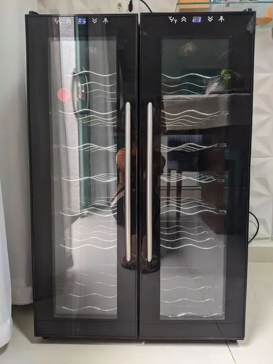 Adega de Vinho Climatizada 2 Portas - 28 Garrafas - Foto 2