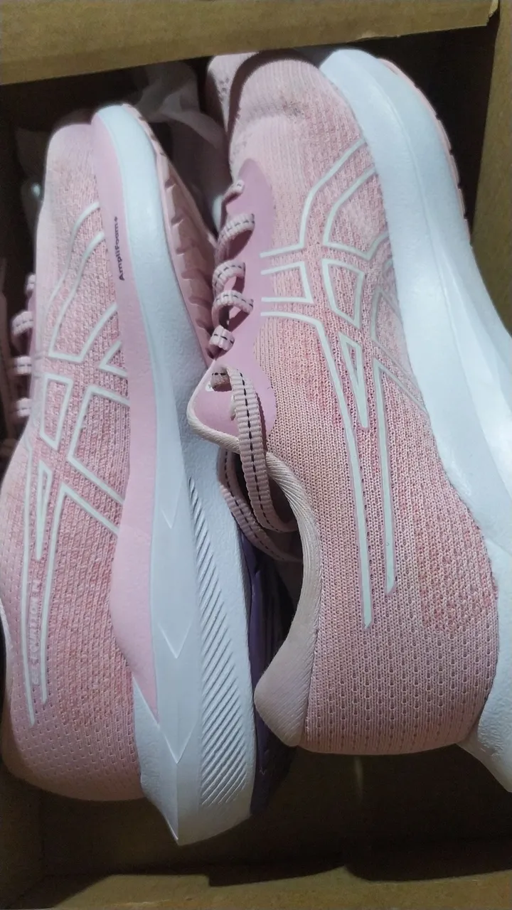 Tênis Asics Feminino Rosa - Conforto e Estilo!