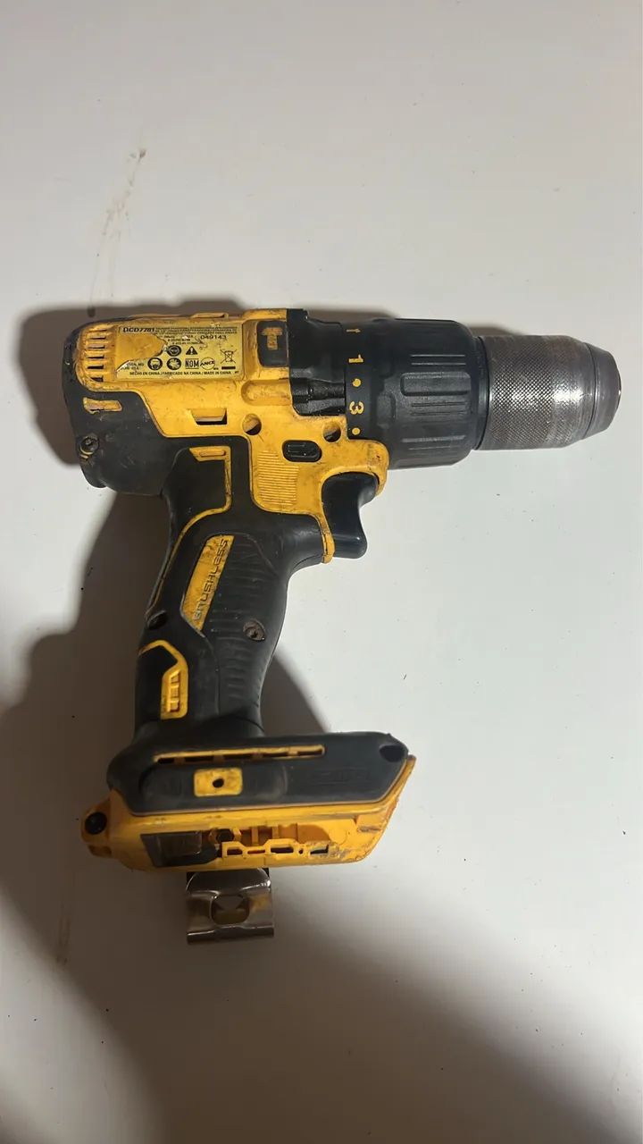 Dewalt 20v max parafusadeira 64629340572546122