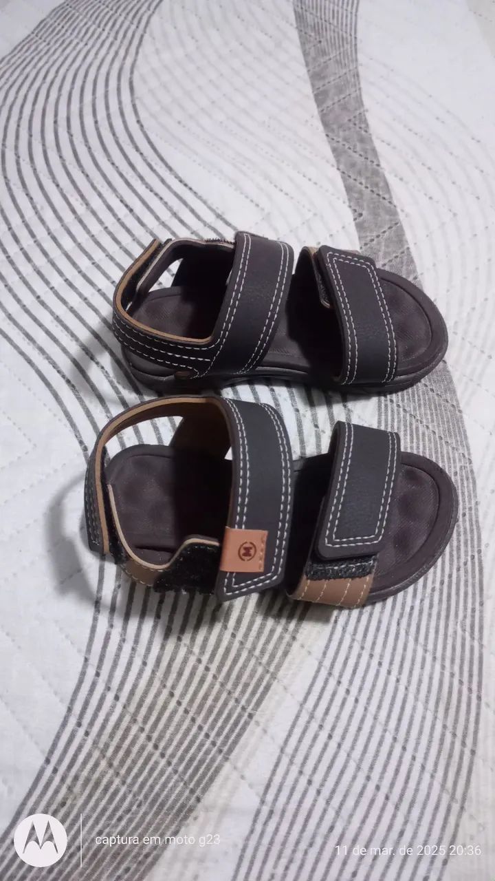 Sandálias infantis para menino - Tamanho 23 - Foto 2