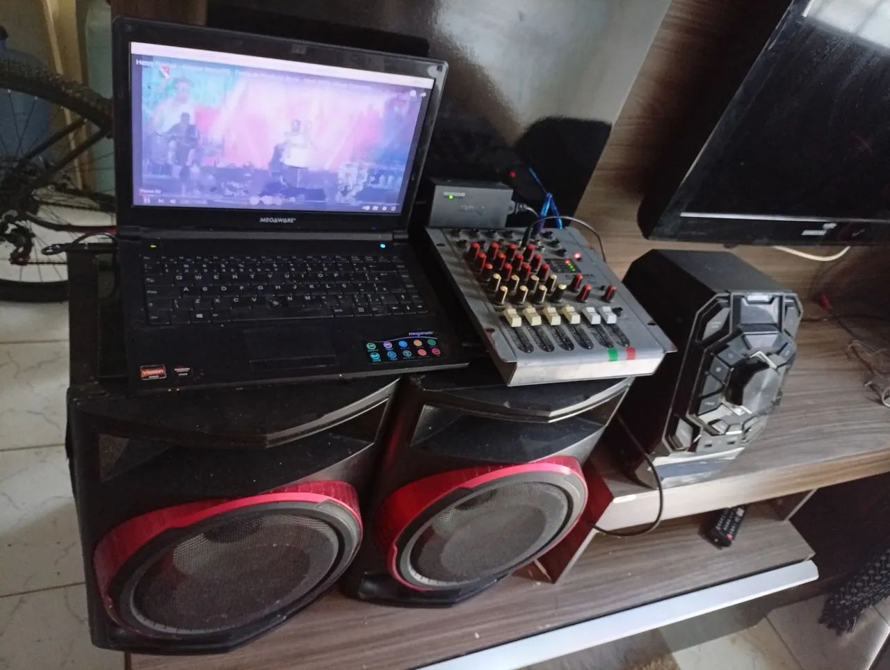 Sistema de Som Completo com Mixer e Notebook - Foto 2
