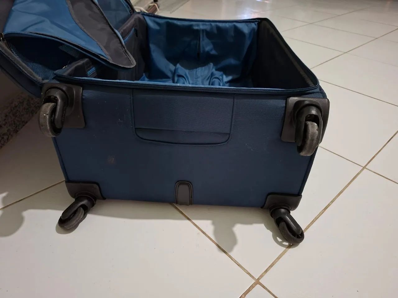 APENAS 280!! Mala grande Sestini com 4 rodinhas - Foto 4