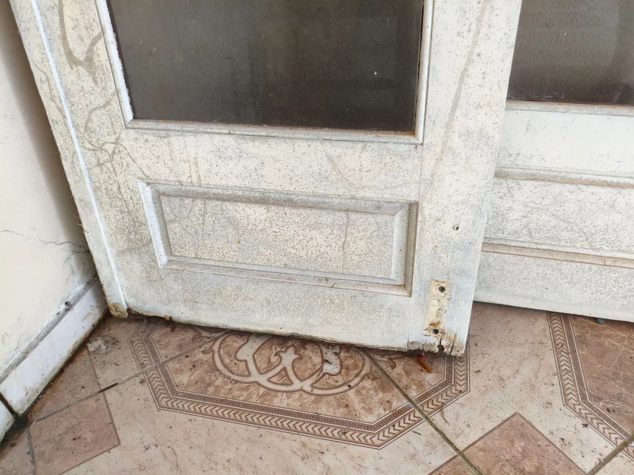 Janelas e porta janela com arco em madeira com vidro fumê  - Foto 2