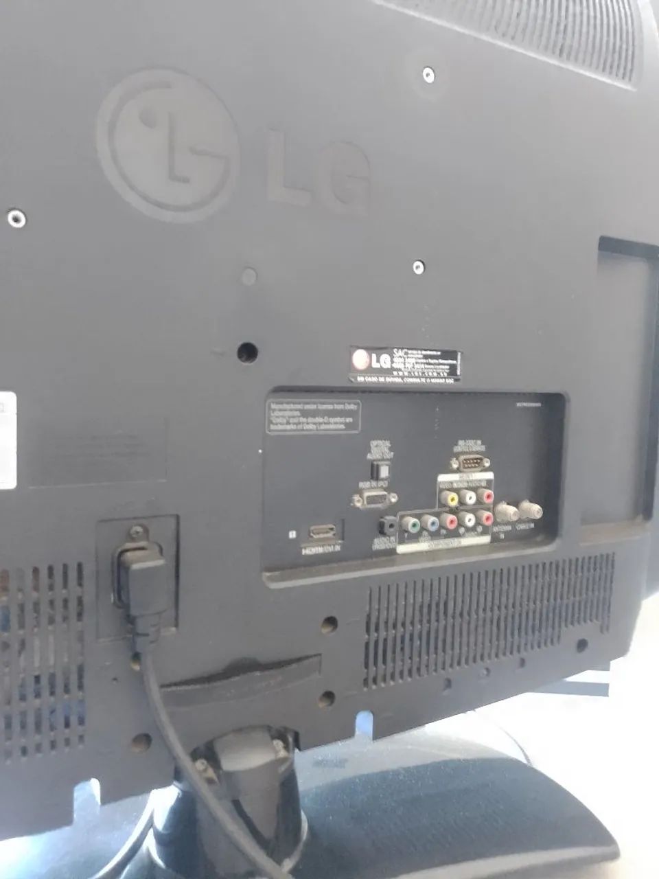 LG 32-inch TV - Full HD (Semi-New)63824076253313124