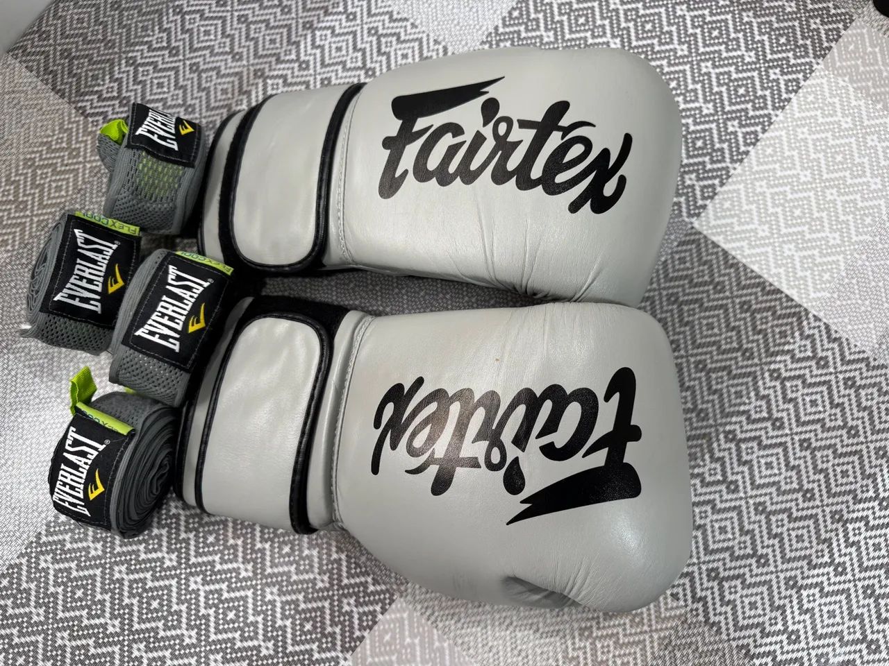 Luvas Fairtex 16 + caneleiras MKS