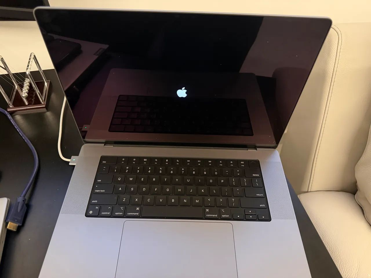 MacBook Pro 16.2 16GB/512GB
