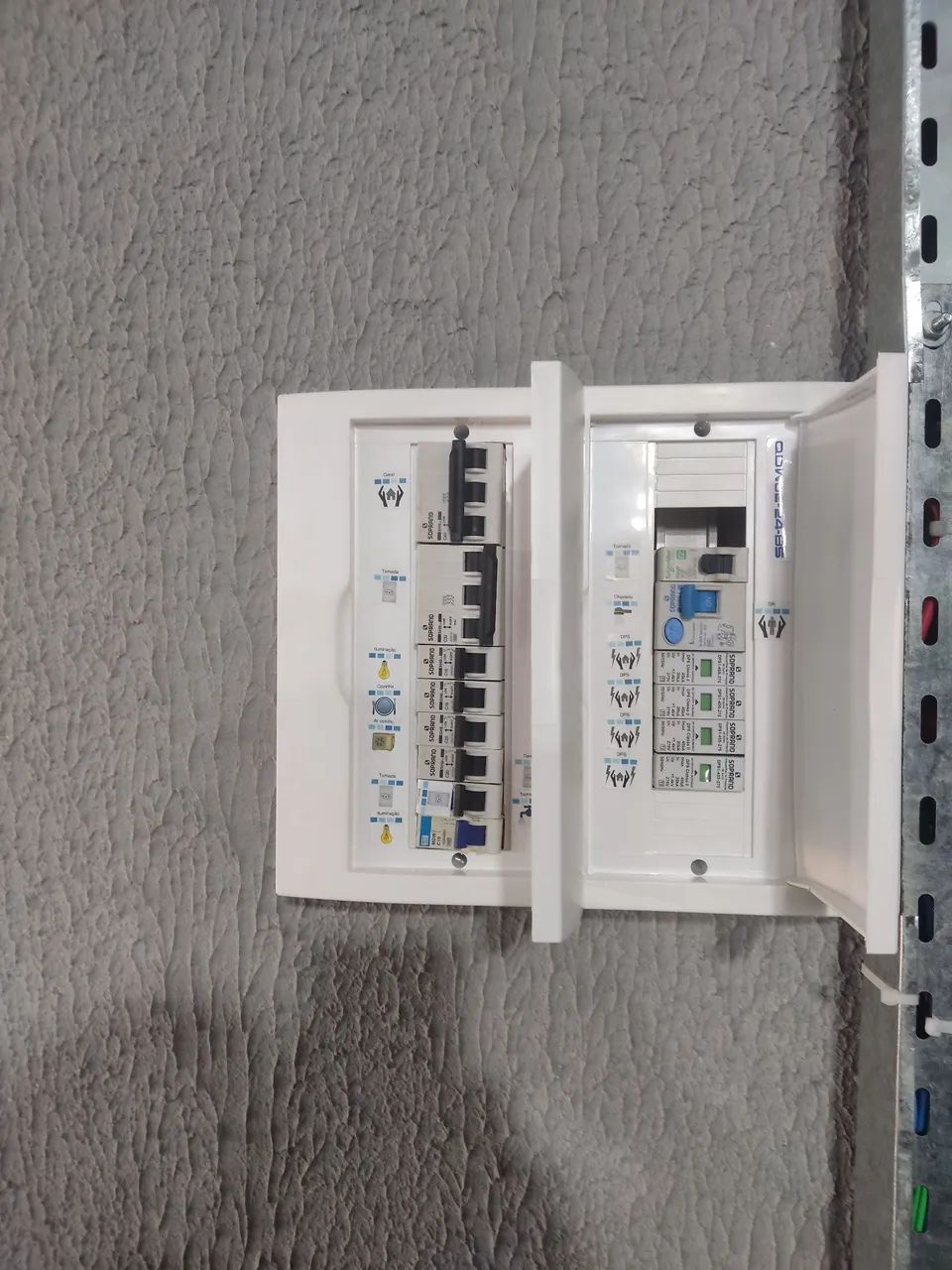 Eletricista  - Foto 2