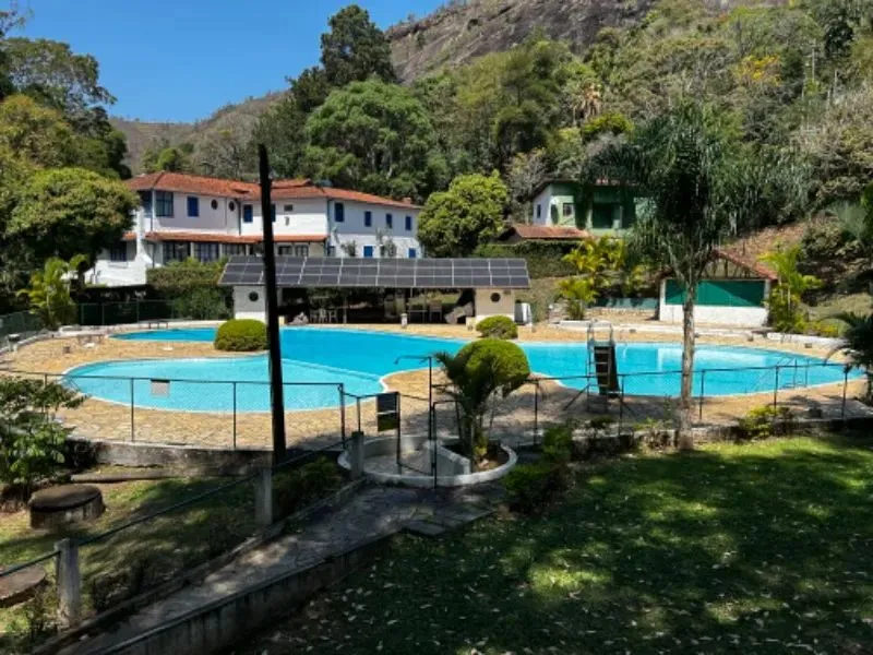 Imperdível oportunidade de apartamento à venda em Petrópolis-RJ, Bairro Corrêas: 1 quarto,